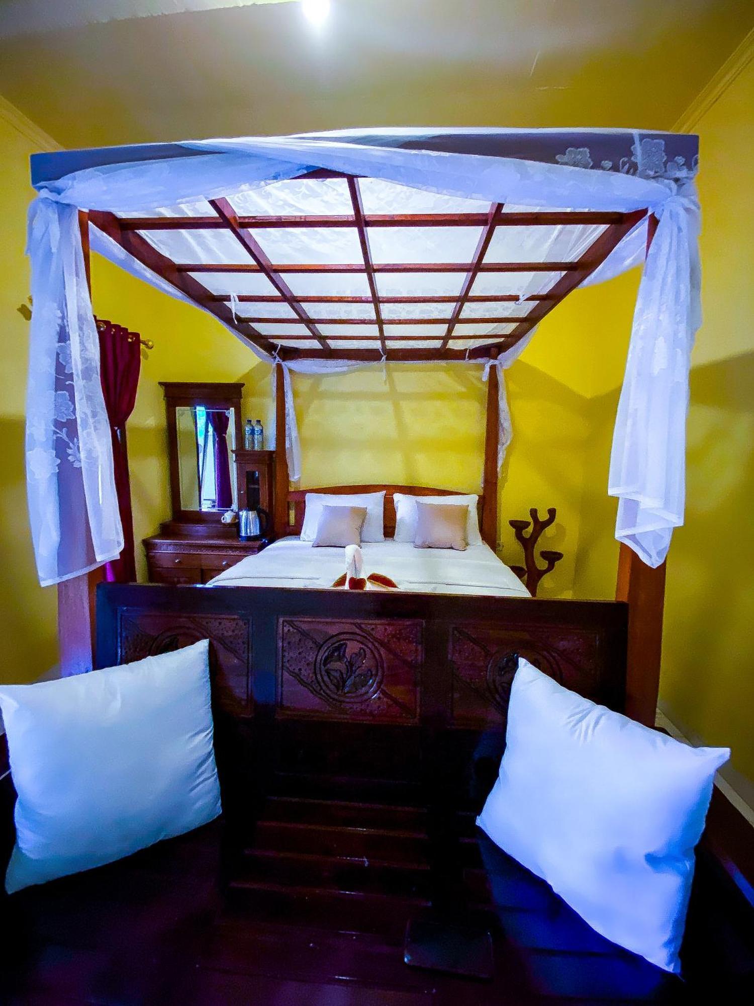 Ananda Homestay Lemukih Сингараджа Экстерьер фото